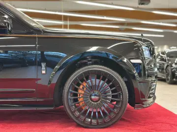 ROLLS ROYCE CULLINAN BLACK BADGE MANSORY 6TKM VOLL
