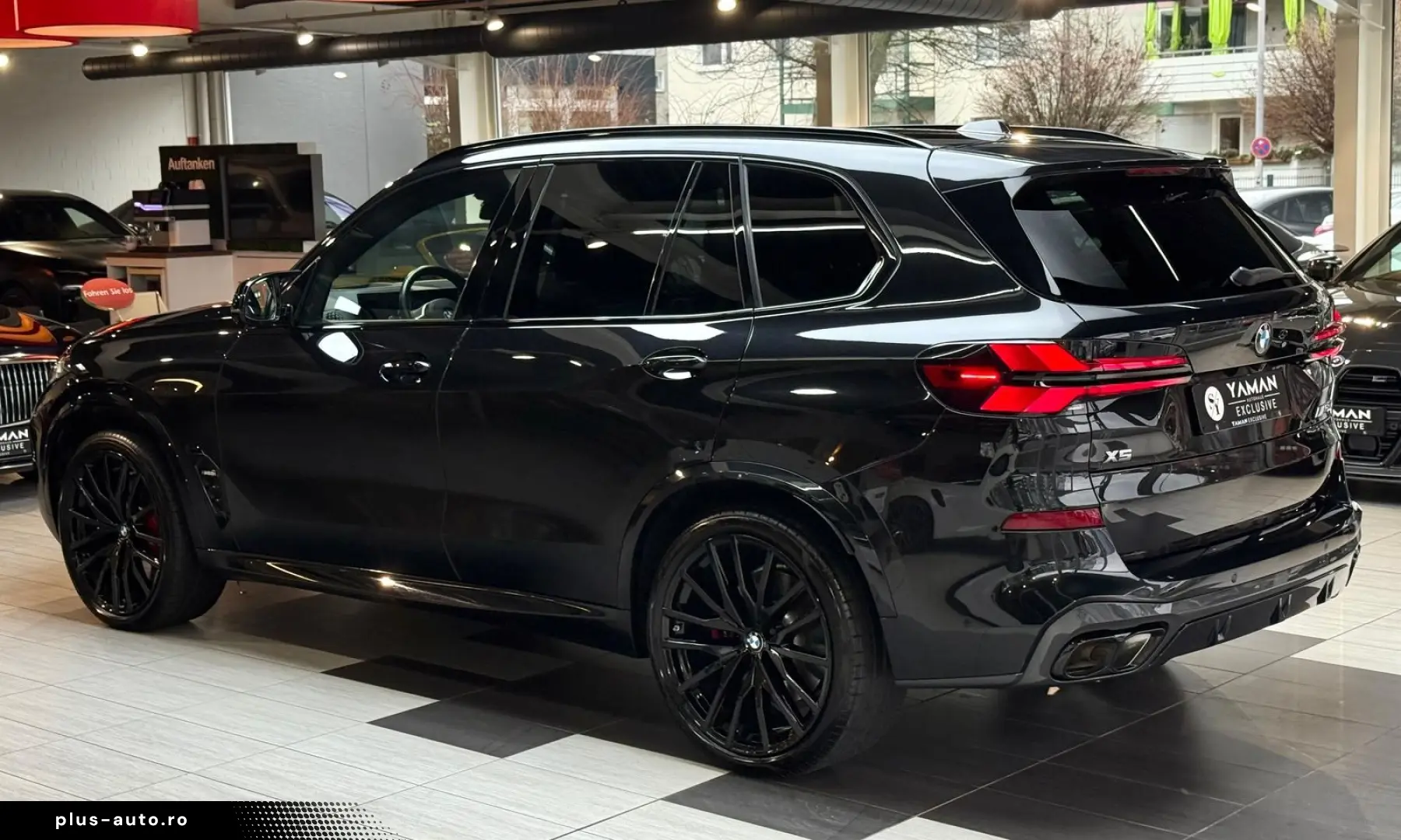BMW X5 M60i x