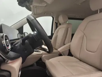 MERCEDES-BENZ V 250 d 4M AVA L Distro Standhzg Leder 360