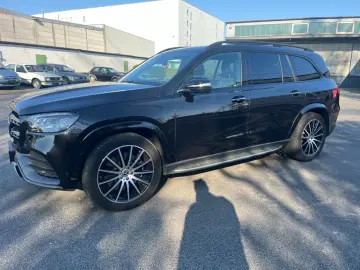 MERCEDES-BENZ GLS 400