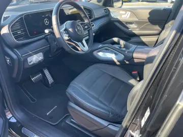 MERCEDES-BENZ GLS 400