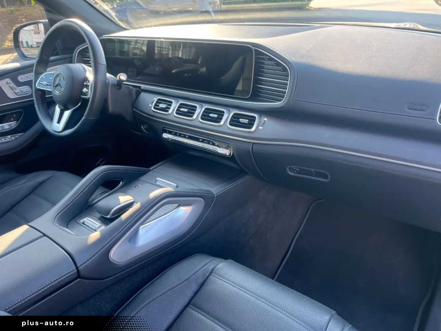 MERCEDES-BENZ GLS 400