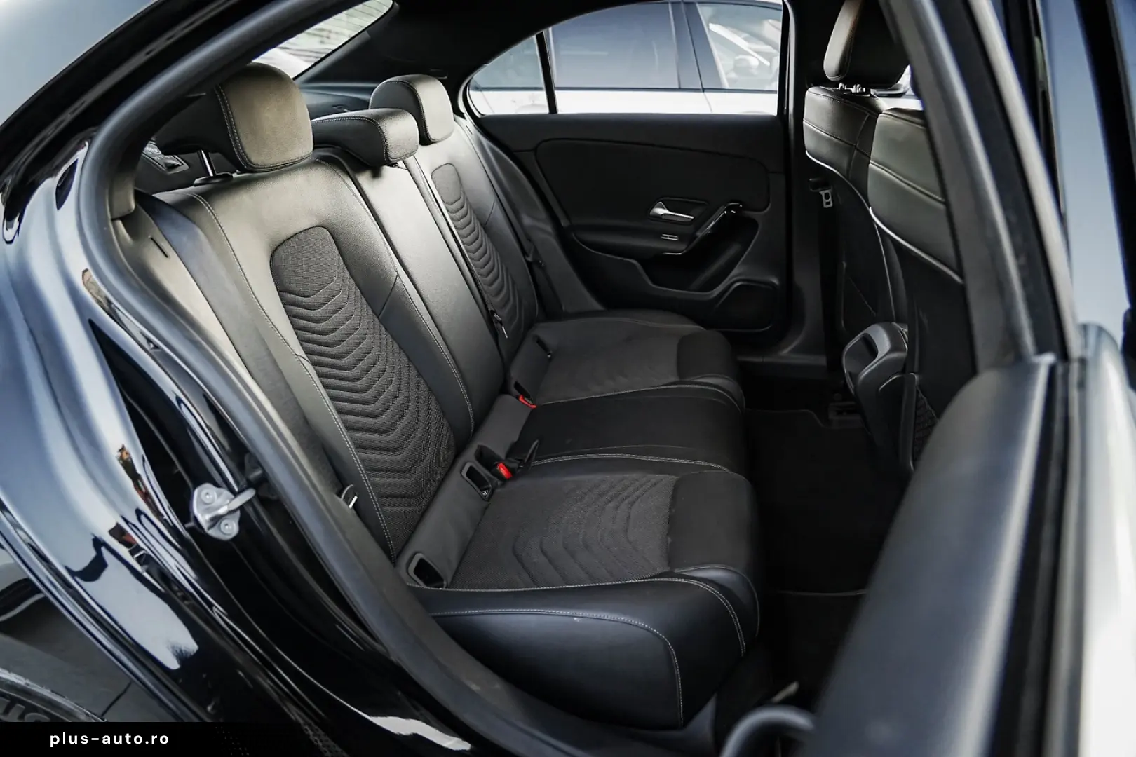 Mercedes-Benz A 200 7G-DCT Style