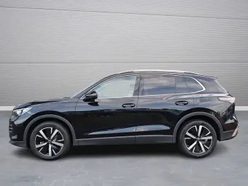 VW Tiguan TDI 2.0 DSG  Elegance AHK StandHz Leder