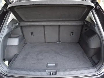 VW Tiguan TDI 2.0 DSG  Elegance AHK StandHz Leder