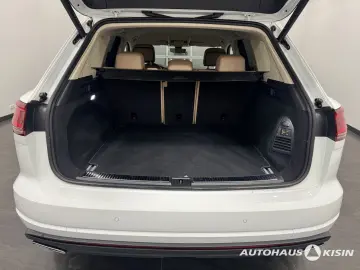 VW Touareg 3.0 TDI Elegance  Luftfed.  St.HZG  AHK