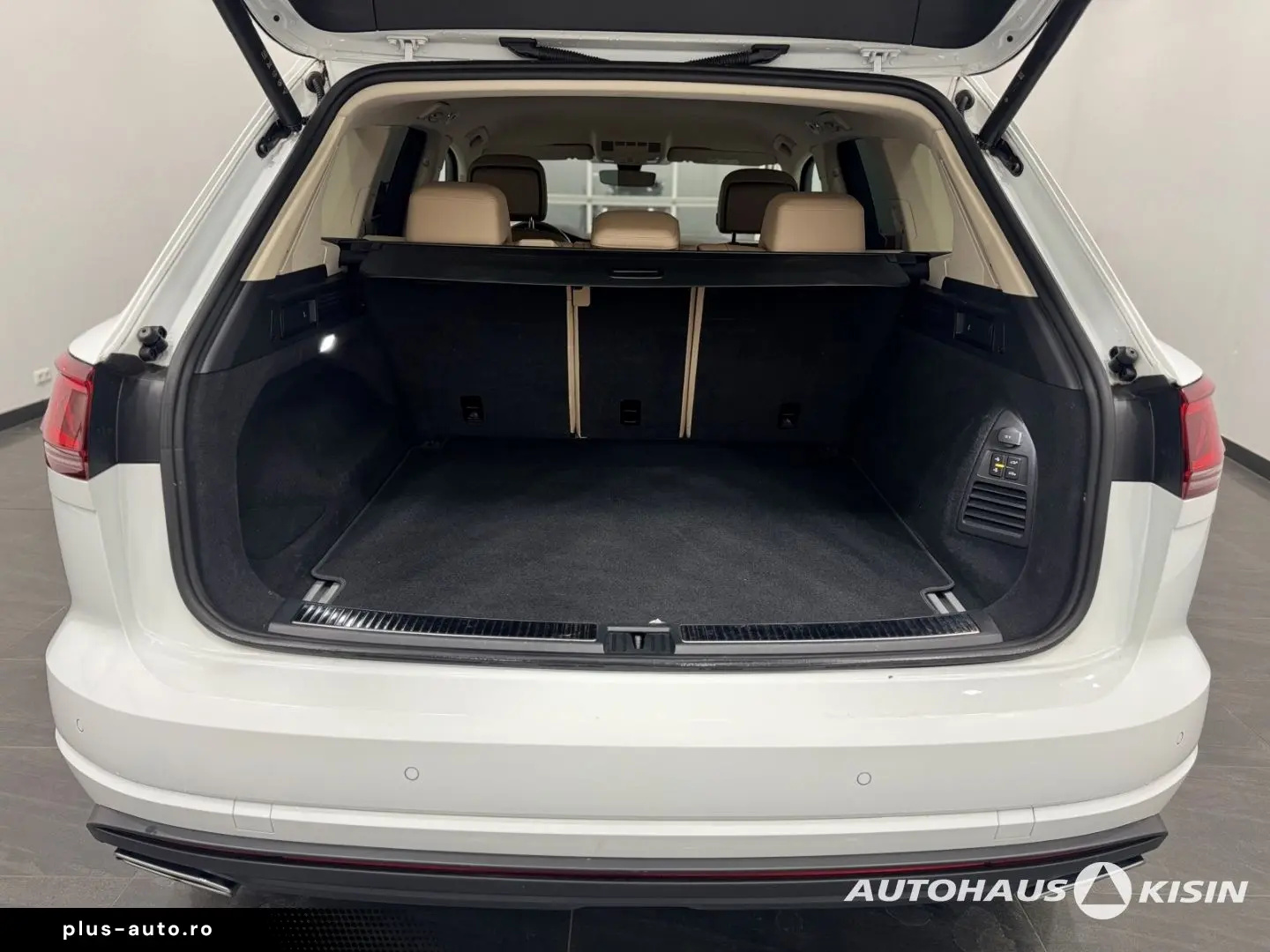 VW Touareg 3.0 TDI Elegance  Luftfed.  St.HZG  AHK