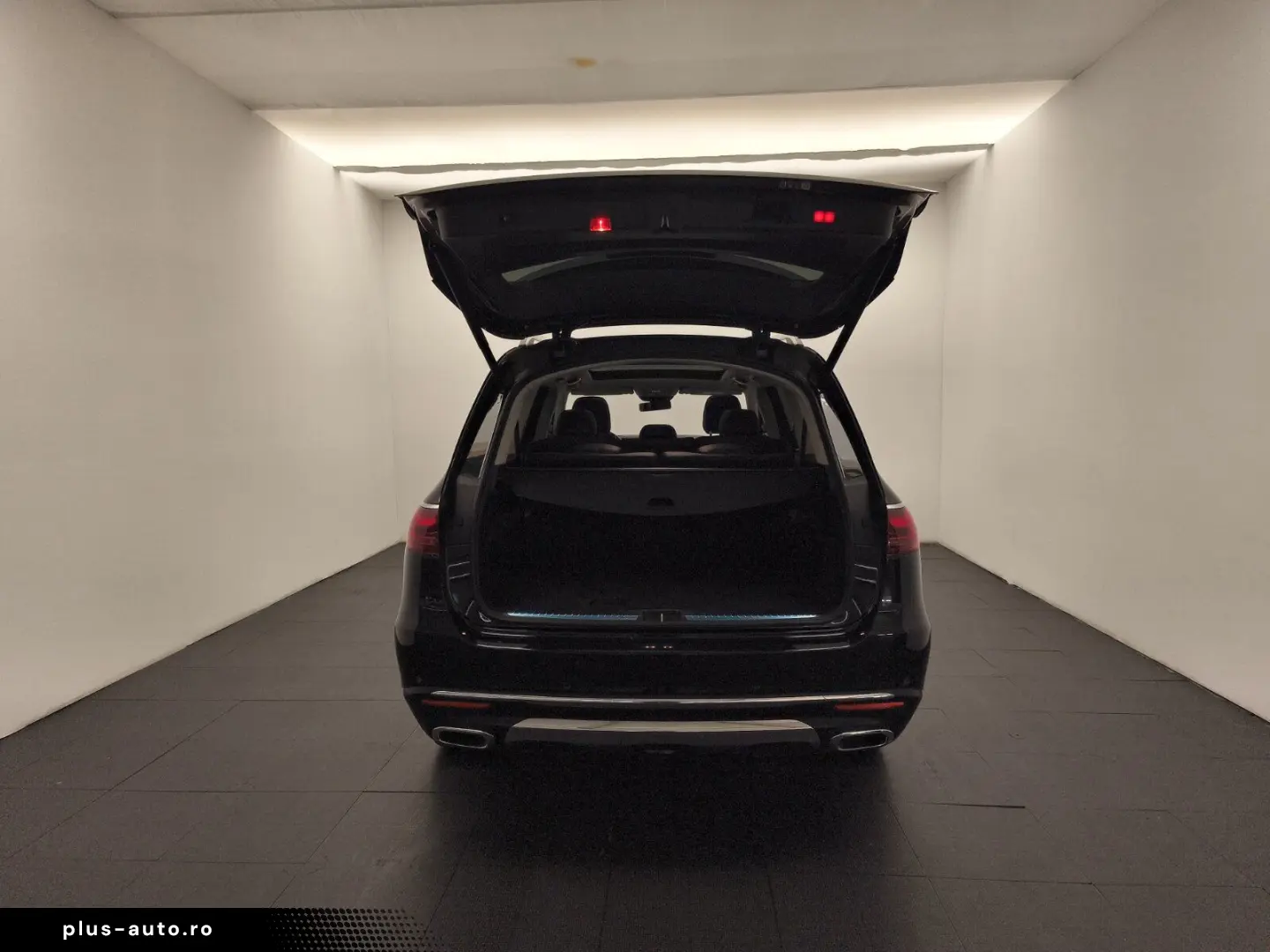 MERCEDES-BENZ GLS 450 4M AMG