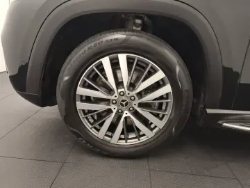 MERCEDES-BENZ GLS 450 4M AMG