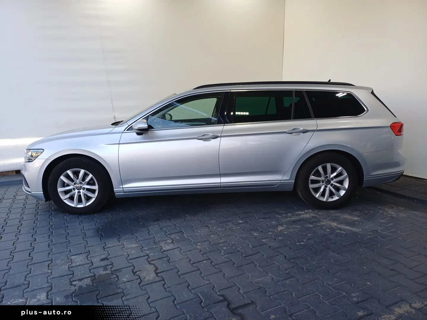 VW Passat Variant Business TDI DSG