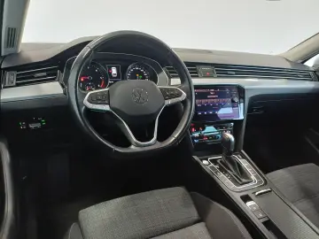 VW Passat Variant Business TDI DSG