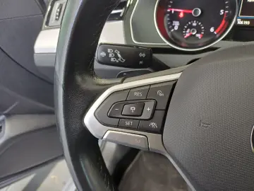 VW Passat Variant Business TDI DSG