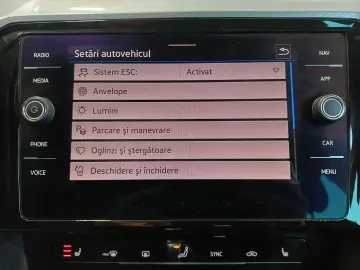 VW Passat Variant Business TDI DSG