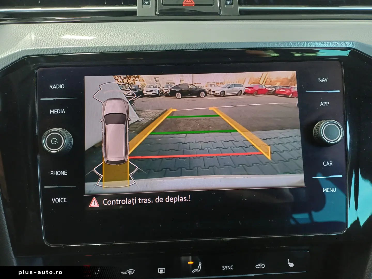 VW Passat Variant Business TDI DSG