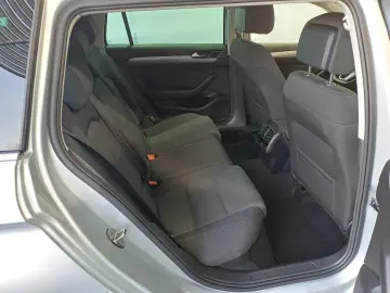 VW Passat Variant Business TDI DSG