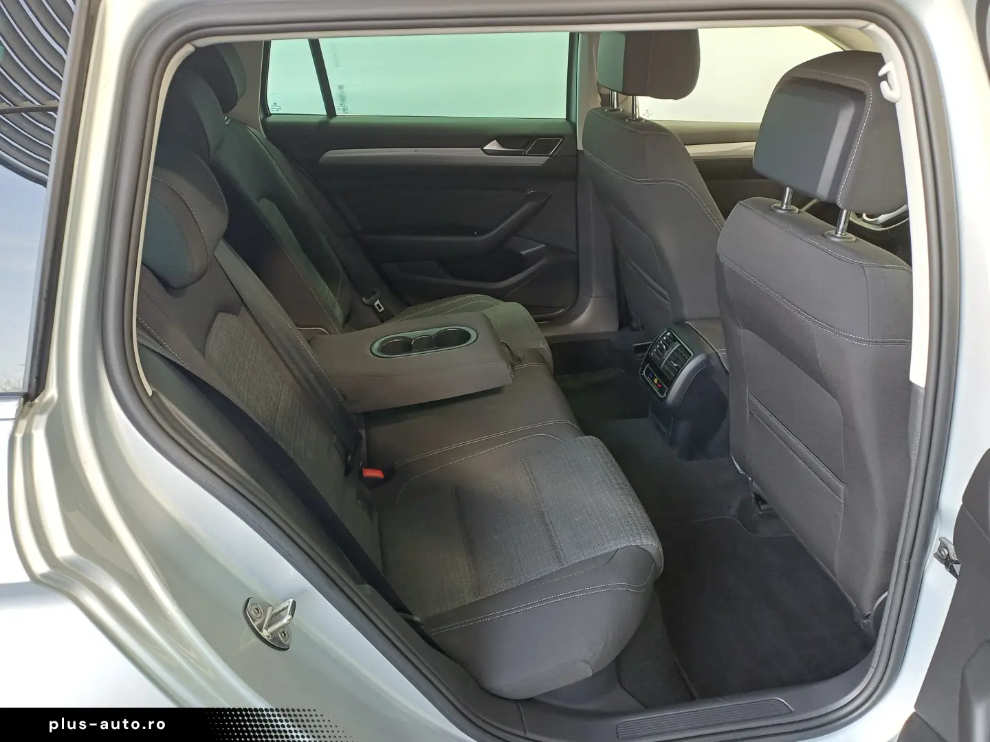 VW Passat Variant Business TDI DSG