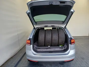 VW Passat Variant Business TDI DSG