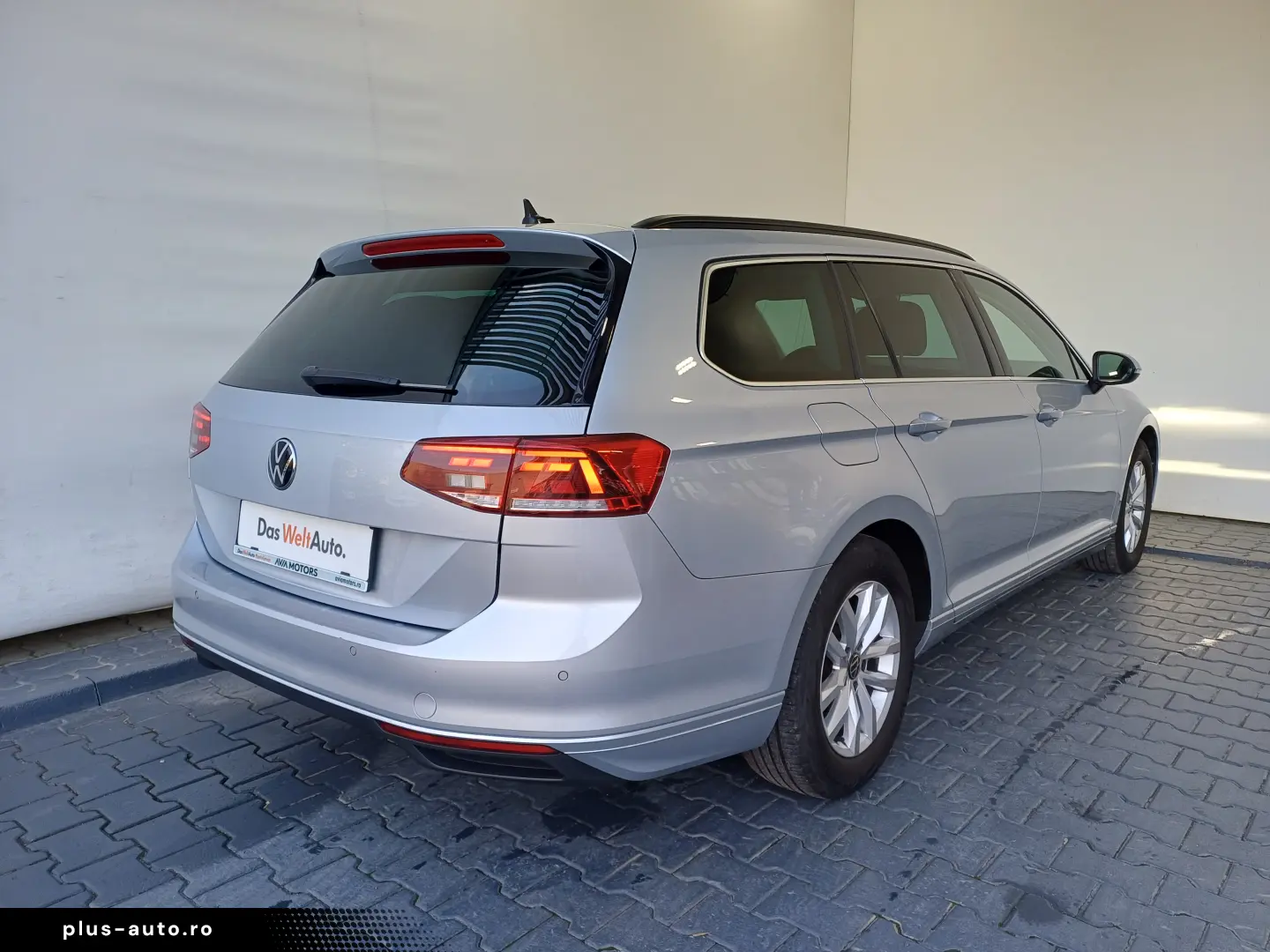 VW Passat Variant Business TDI DSG