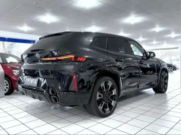 BMW XM BOWERS & WILKINS   SOFT CLOSE   360