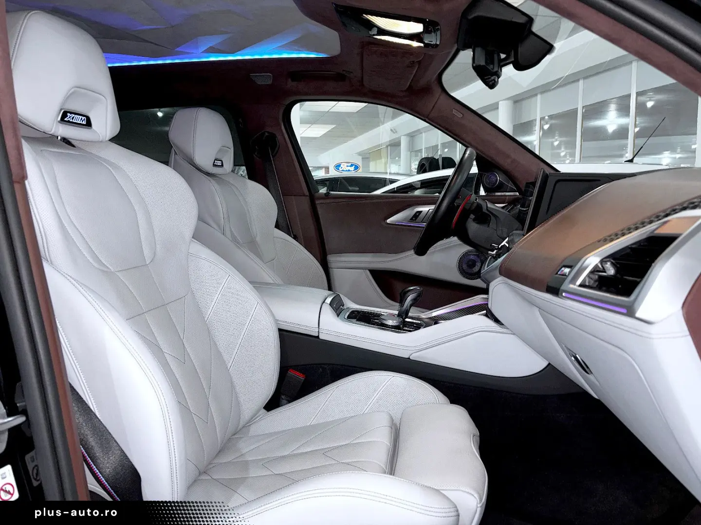 BMW XM BOWERS & WILKINS   SOFT CLOSE   360