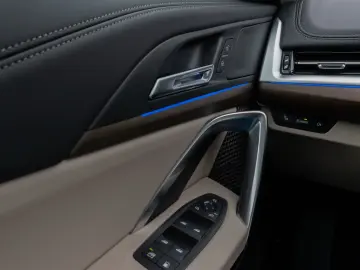 BMW X1 xD25e xLine Panorama 360 HUD DAB ACC Sport