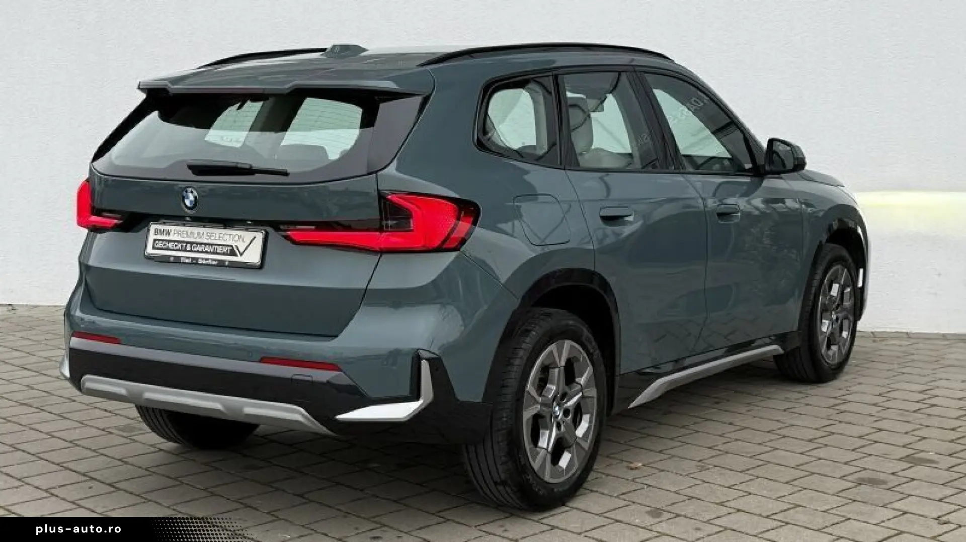 BMW X1 xDrive20d xLine AHK HUD LED  360 A-SITZ MEMO