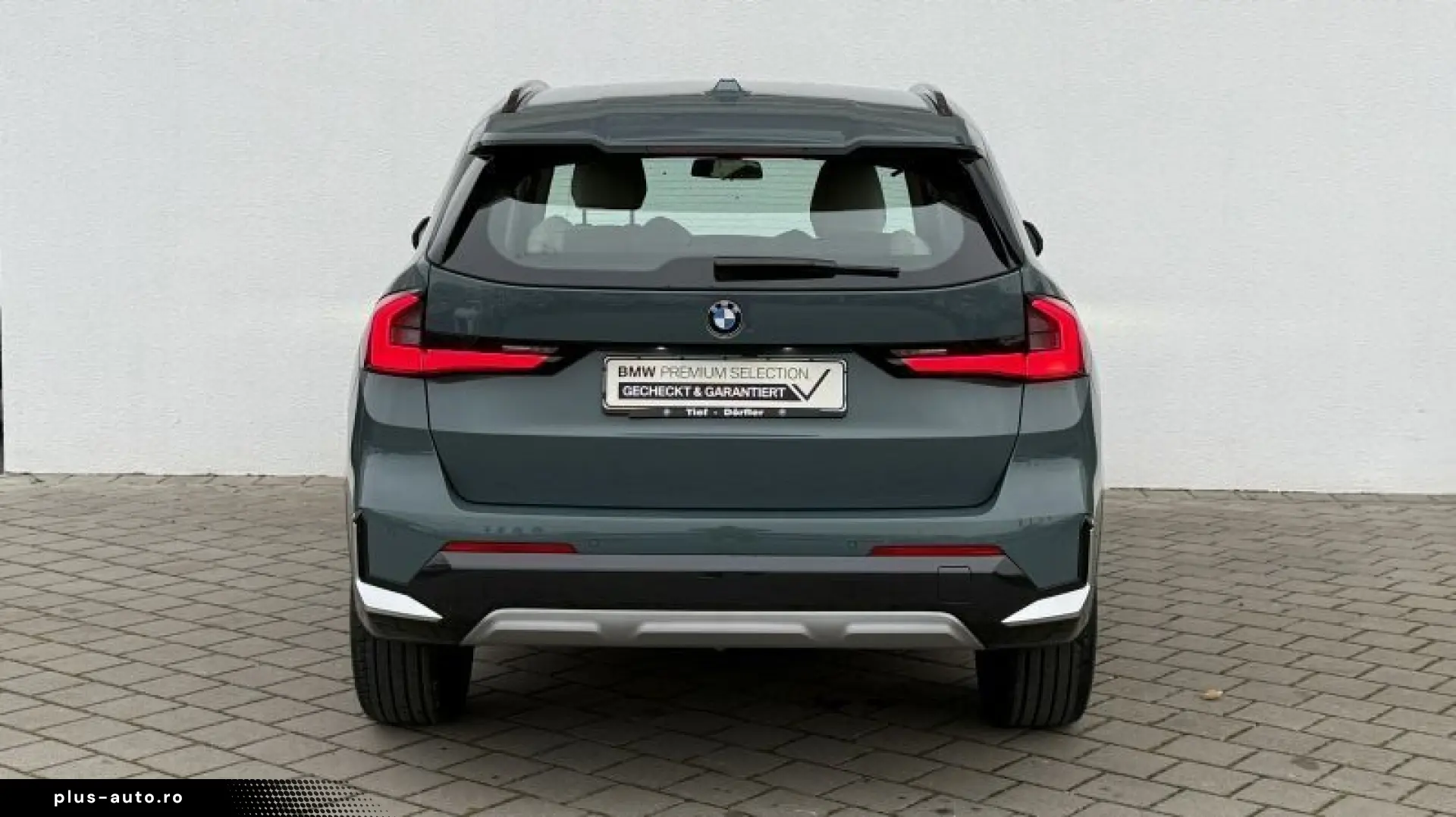 BMW X1 xDrive20d xLine AHK HUD LED  360 A-SITZ MEMO