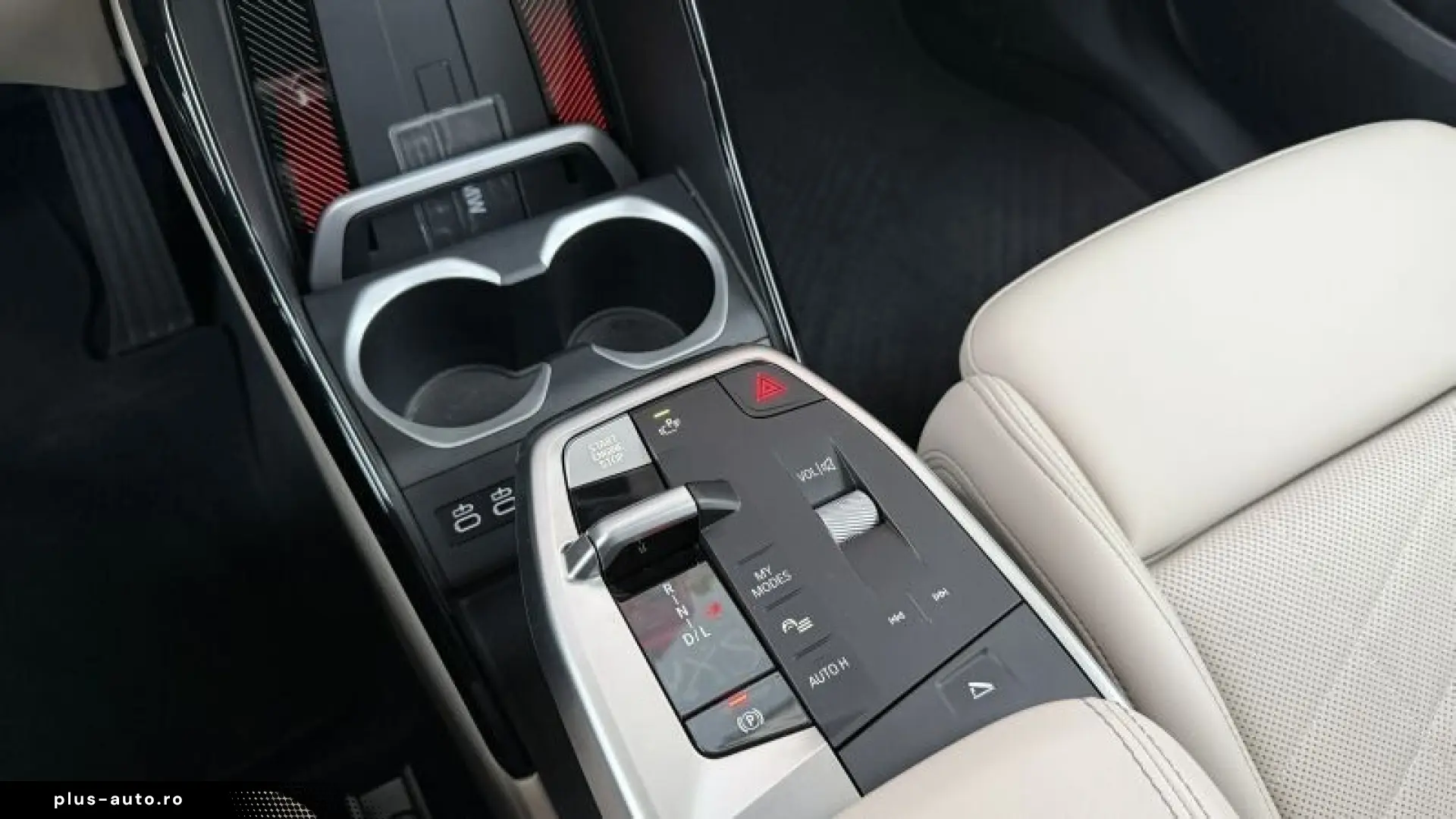 BMW X1 xDrive20d xLine AHK HUD LED  360 A-SITZ MEMO