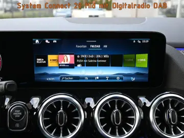 MERCEDES-BENZ GLA 220 d 4Mat. AMG  ACC AHK 360 MEMOR&hellip;