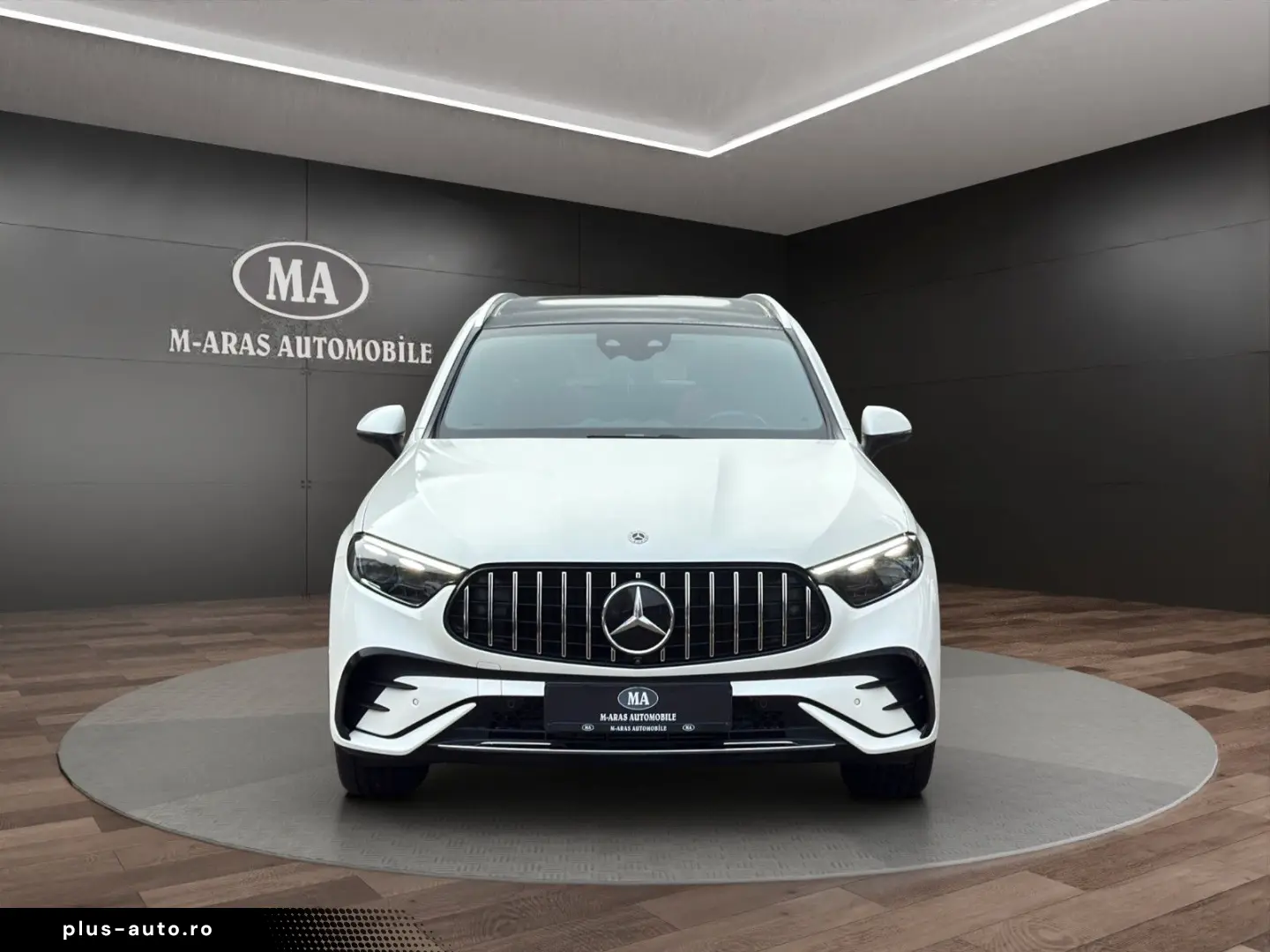MERCEDES-BENZ GLC 220 d AMG 4Matic Pano Standhei.Hea&hellip;