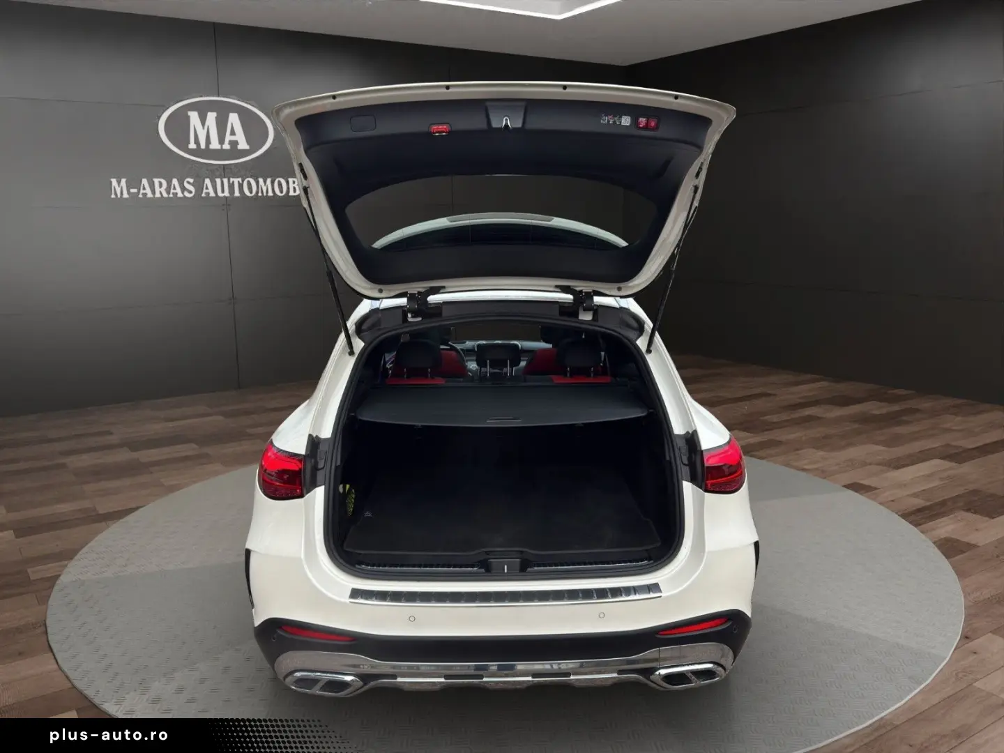 MERCEDES-BENZ GLC 220 d AMG 4Matic Pano Standhei.Hea&hellip;