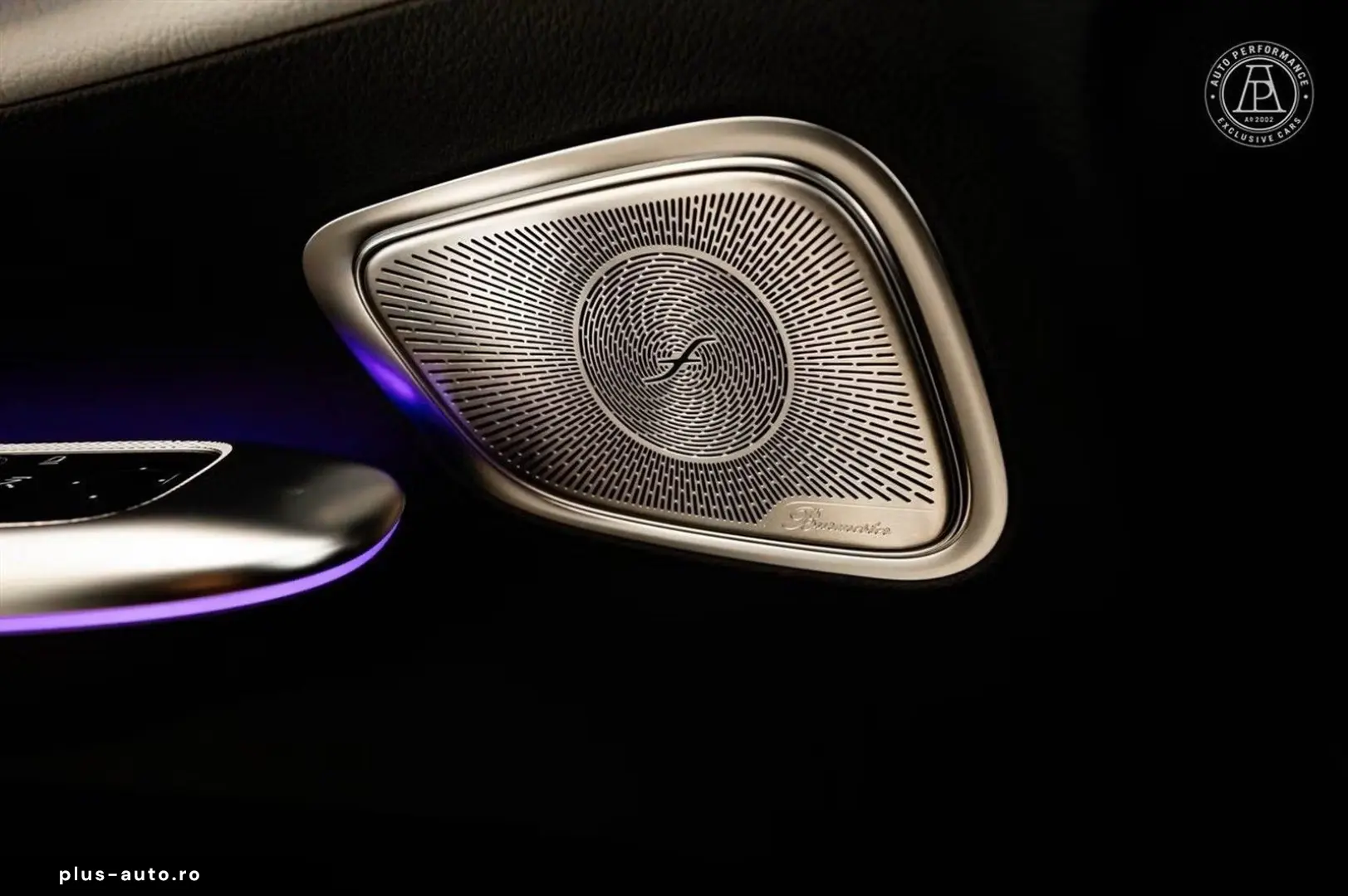 MERCEDES-BENZ GLC 300 e 4Matic  PANORAMA AHK KAMERA