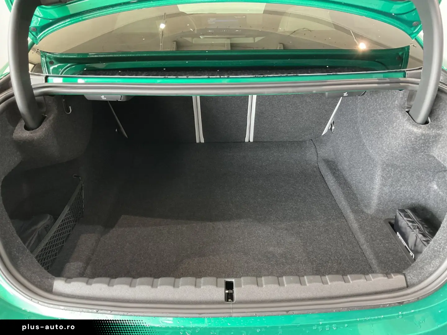 BMW M4 Competition aktive Sitzbelüftung vorn  Glasda