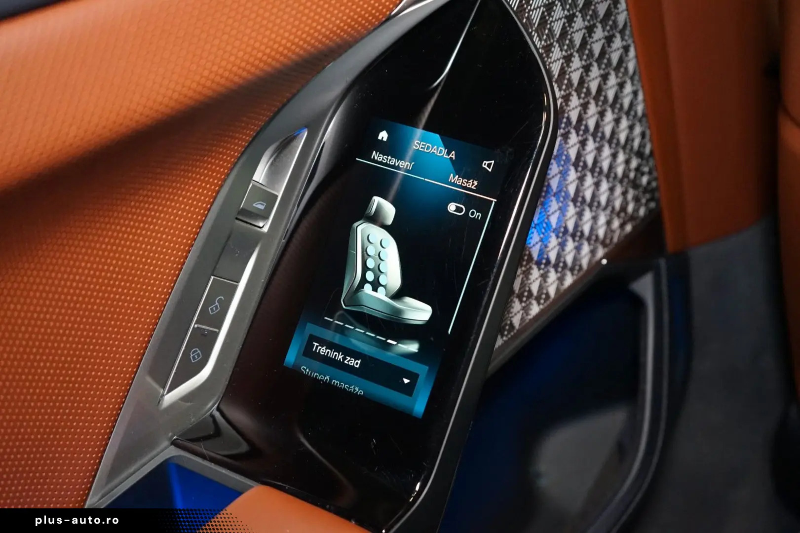 BMW 740d xDRIVE 360 THEATRE MASSAGE B&W