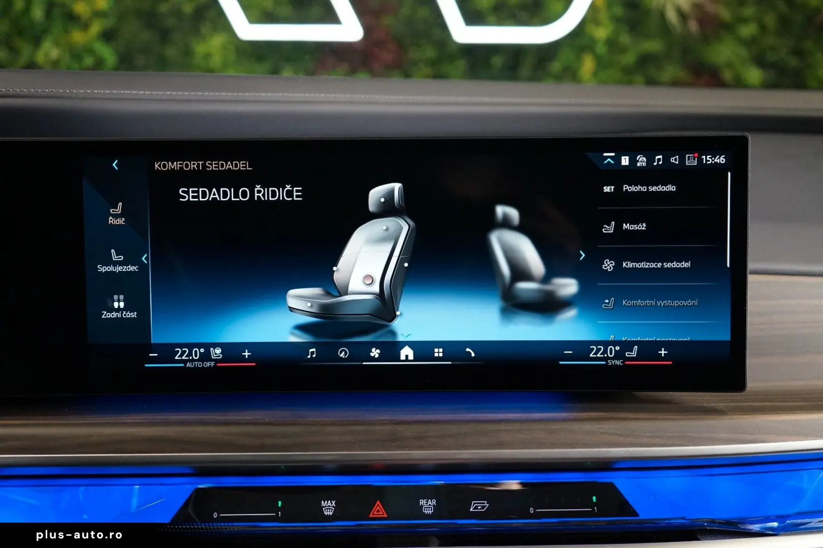 BMW 740d xDRIVE 360 THEATRE MASSAGE B&W