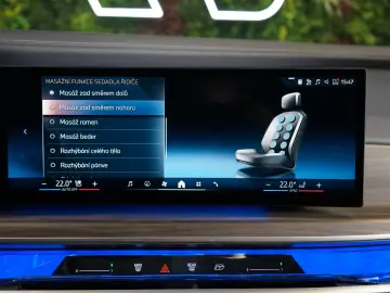 BMW 740d xDRIVE 360 THEATRE MASSAGE B&W