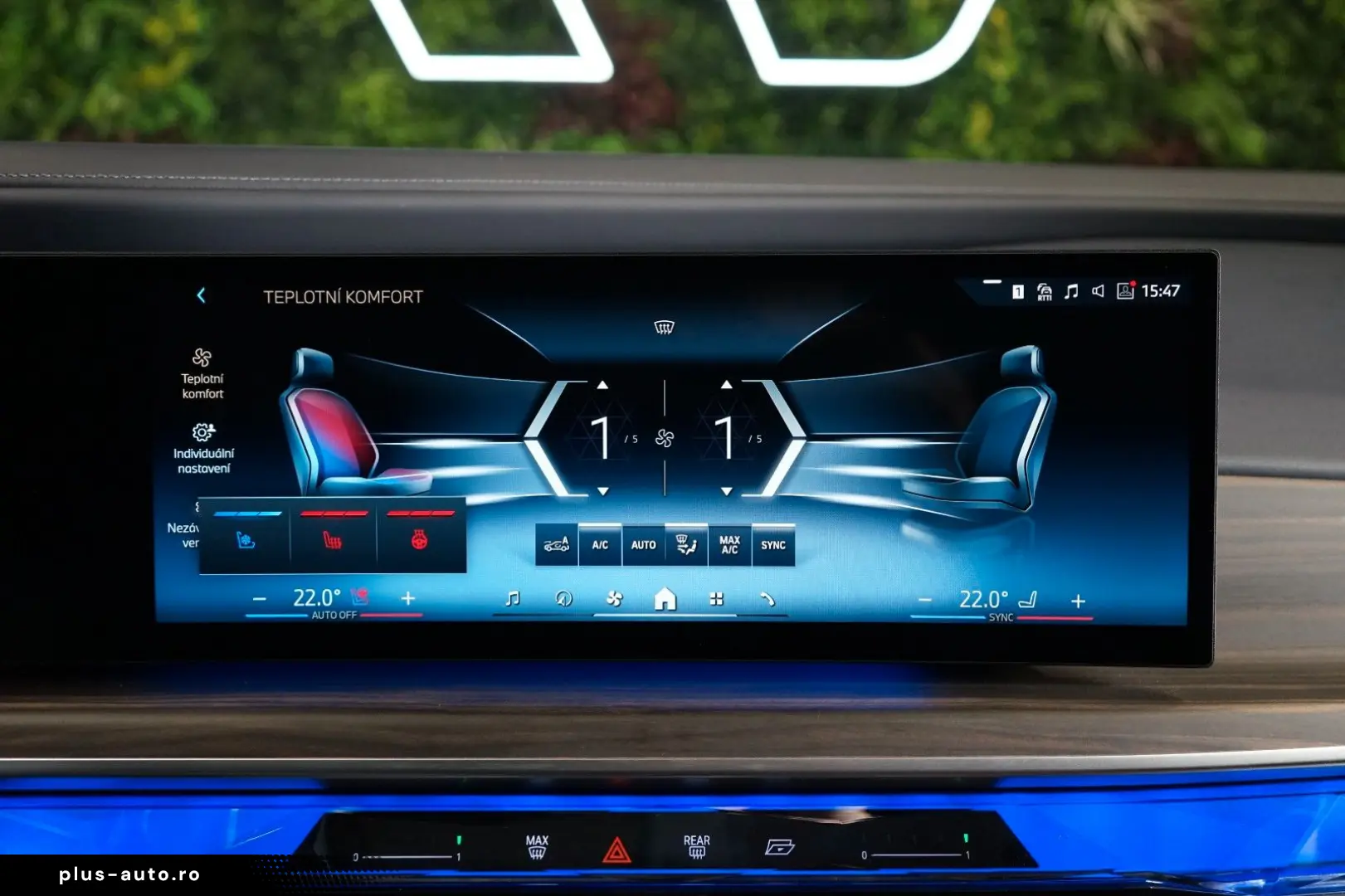 BMW 740d xDRIVE 360 THEATRE MASSAGE B&W