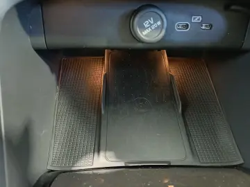 Volvo XC40 B4 AWD Plus Bright