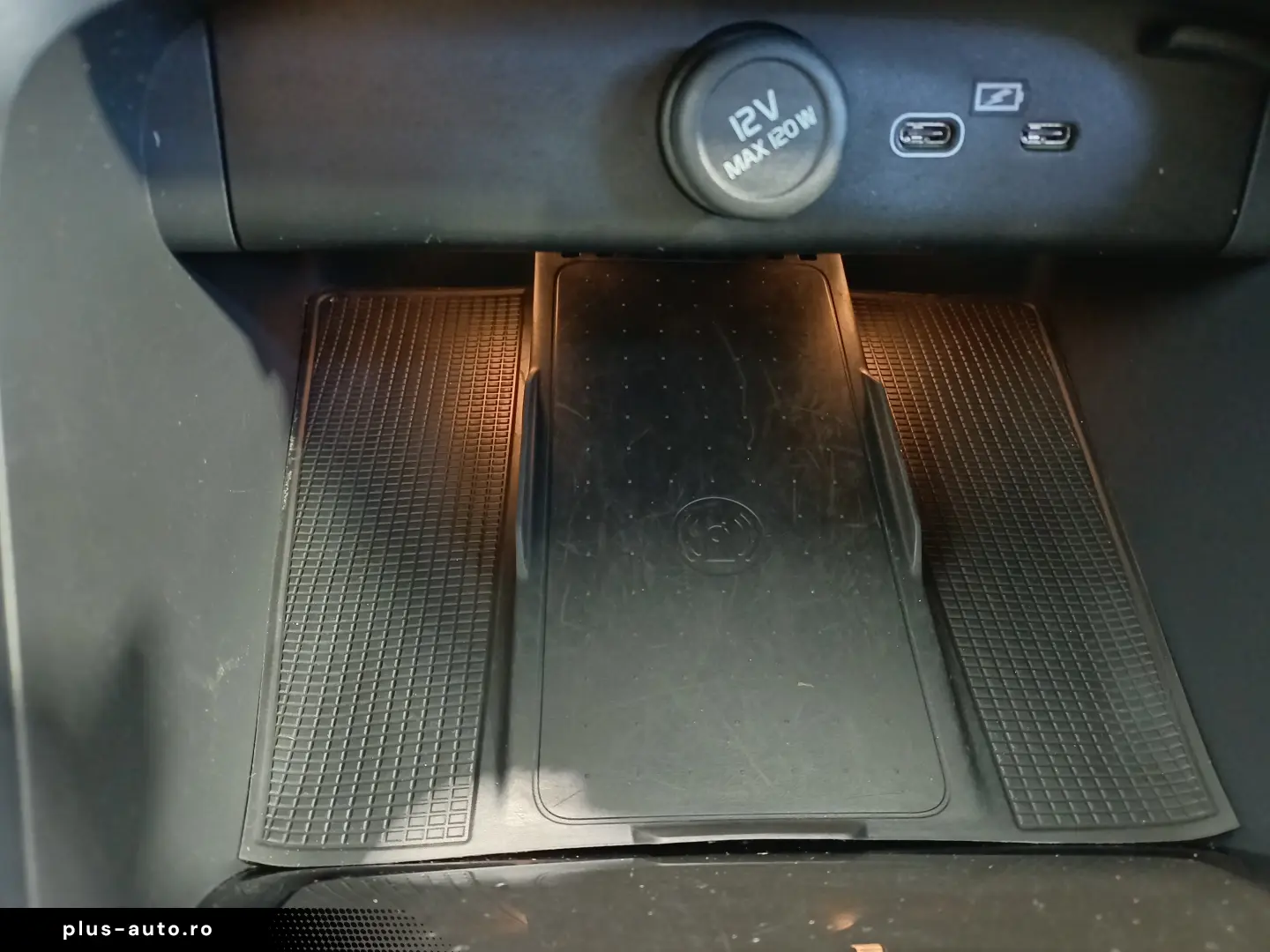 Volvo XC40 B4 AWD Plus Bright