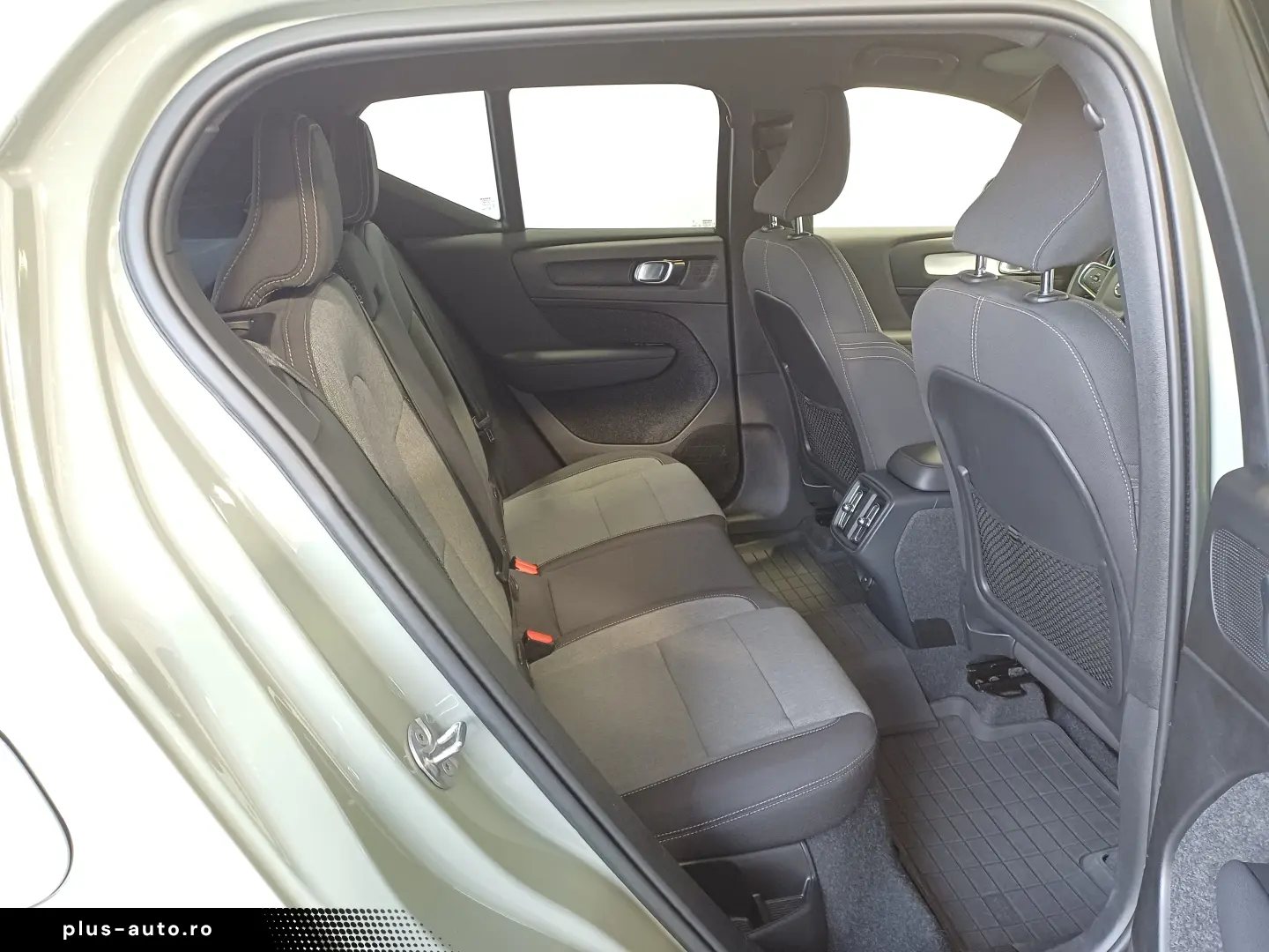 Volvo XC40 B4 AWD Plus Bright