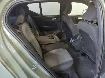 Volvo XC40 B4 AWD Plus Bright