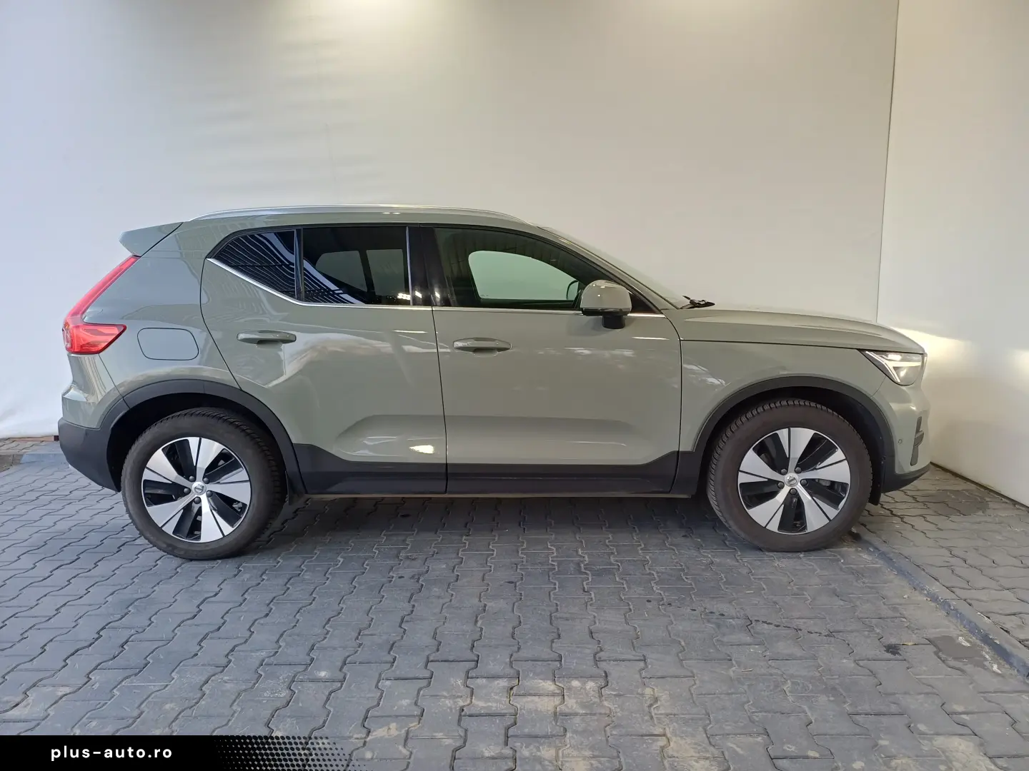 Volvo XC40 B4 AWD Plus Bright