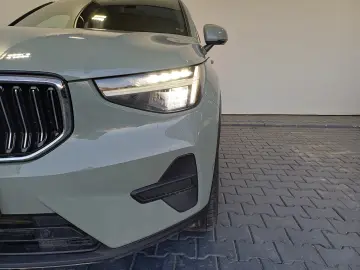 Volvo XC40 B4 AWD Plus Bright