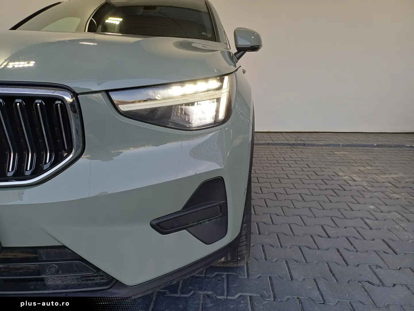 Volvo XC40 B4 AWD Plus Bright