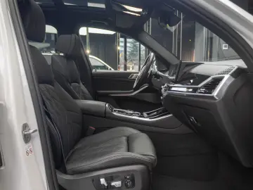 BMW X5 M M60i xDrive