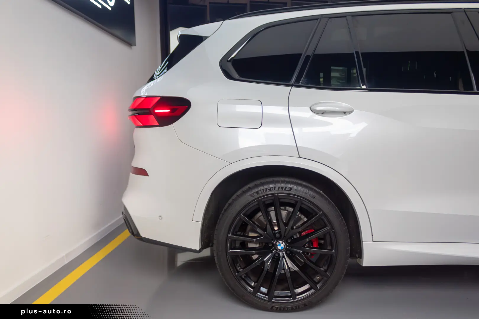 BMW X5 M M60i xDrive