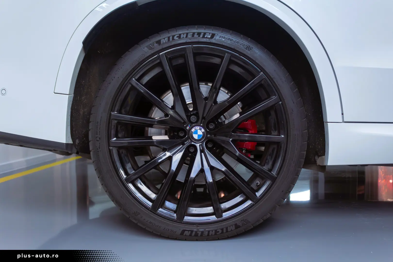 BMW X5 M60i xDrive