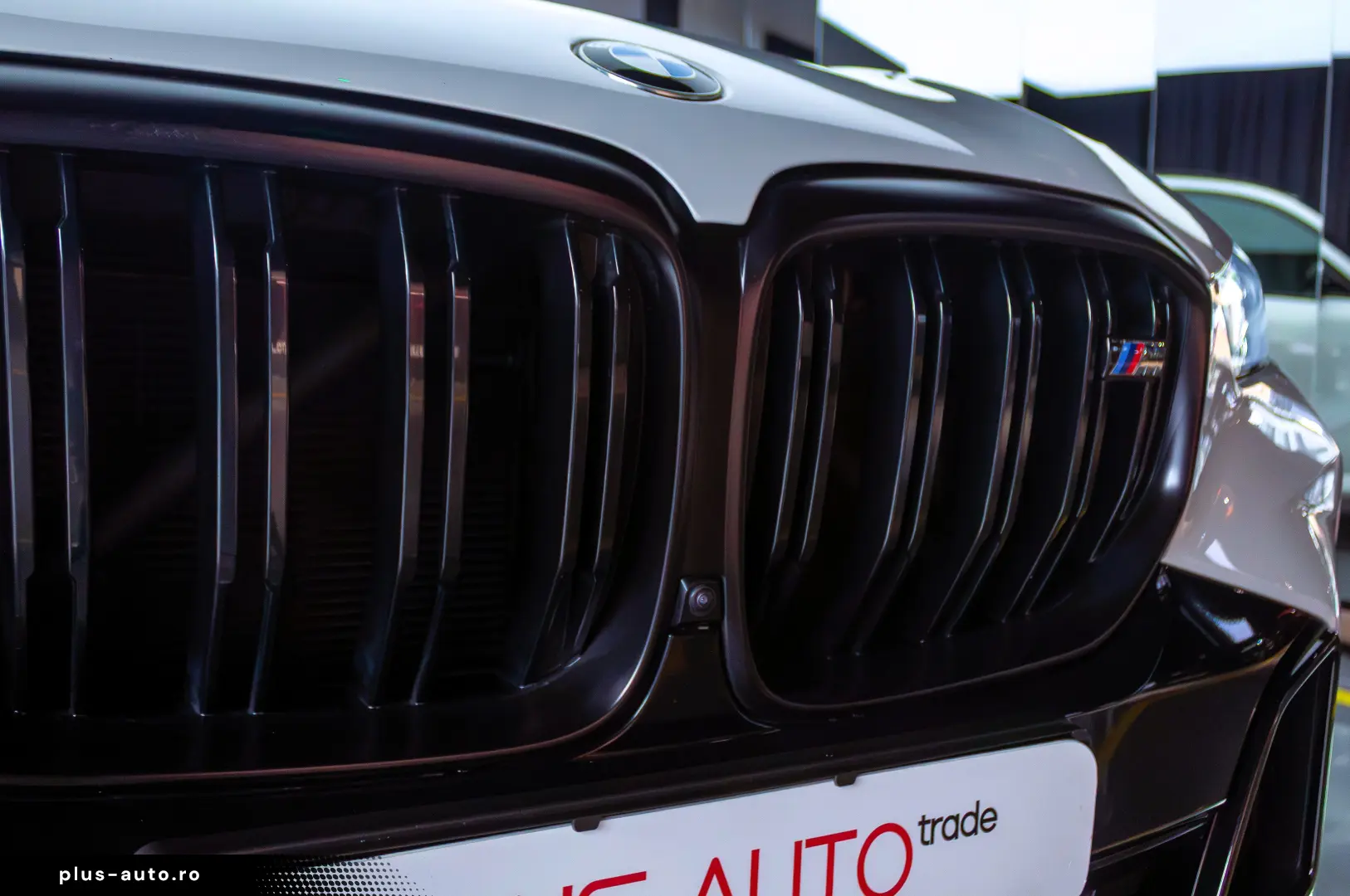 BMW X5 M60i xDrive