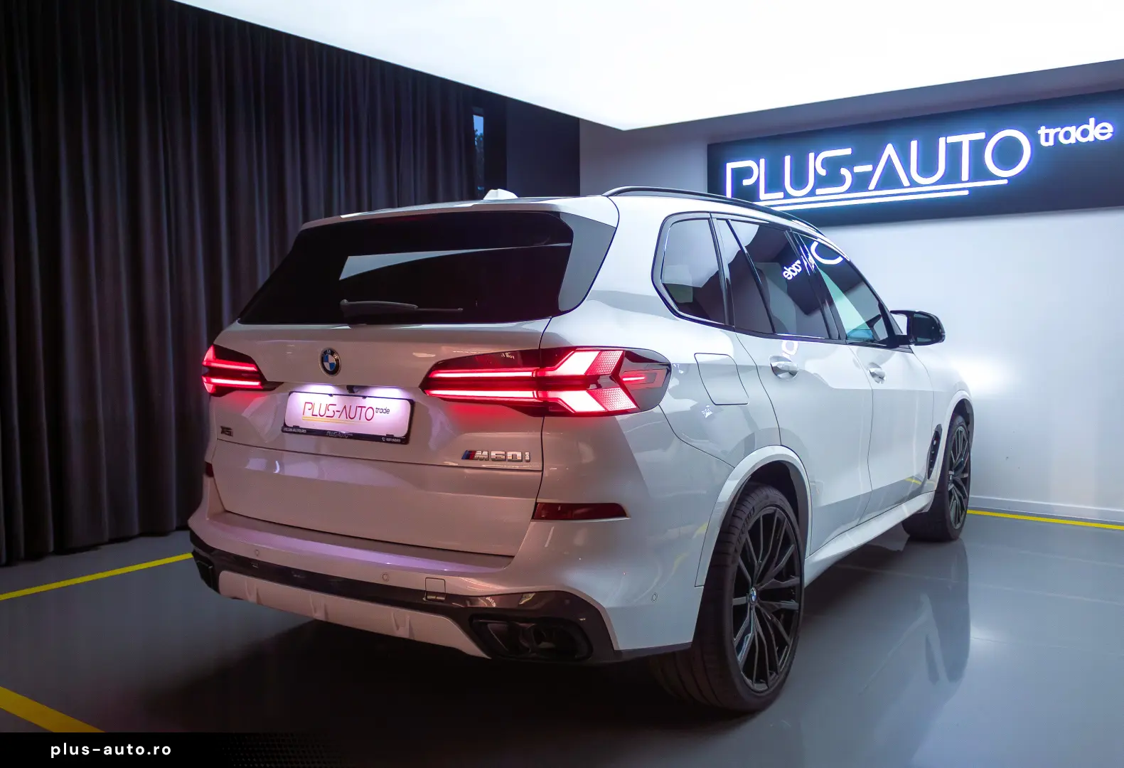 BMW X5 M60i xDrive
