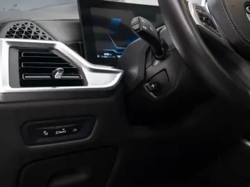 BMW X5 M60i xDrive
